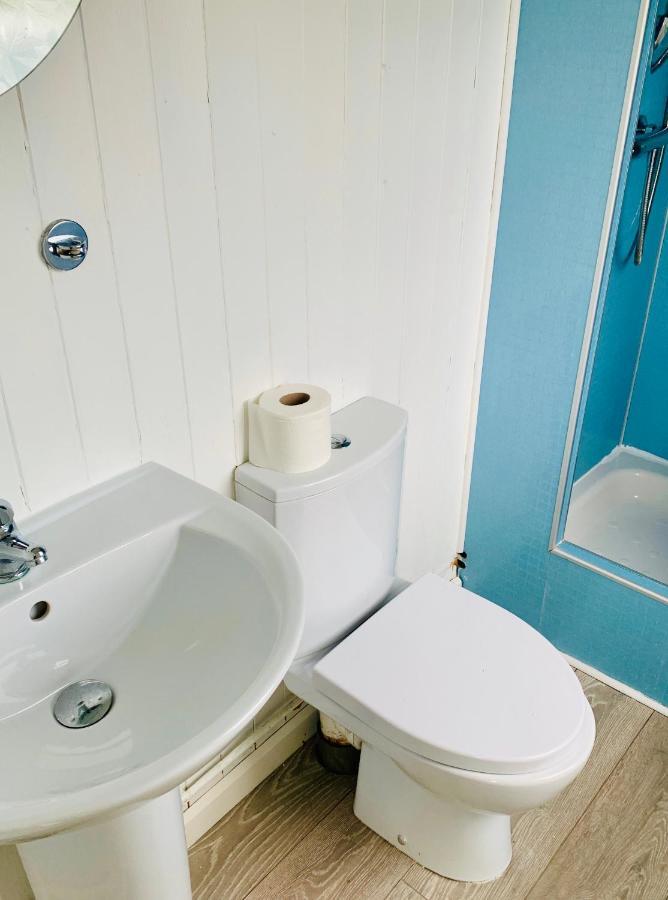Bunnahabhain 5 - Farm Stay - Stunning sea&rural views Stranraer Bagian luar foto