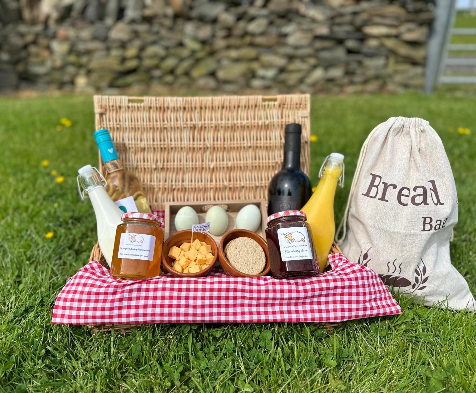 Bunnahabhain 5 - Farm Stay - Stunning sea&rural views Stranraer Bagian luar foto